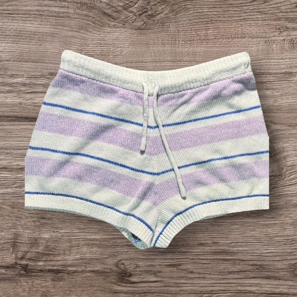 Colsie Lavender and Blue Striped Soft Knit Women’s Lounge Shorts Size Medium‎